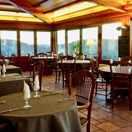 Chaume De Balveurche 2*