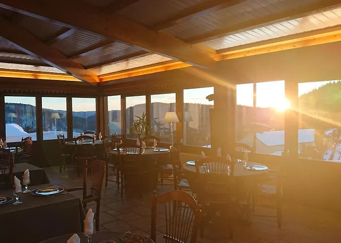 Chaume De Balveurche Hotel