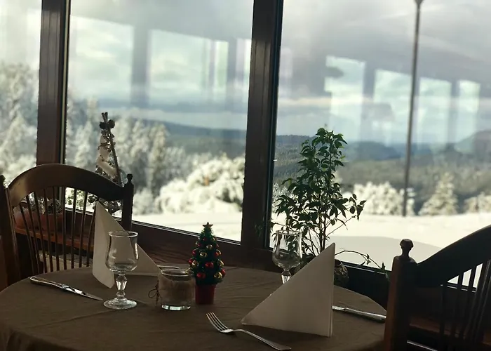 Chaume De Balveurche Hotel